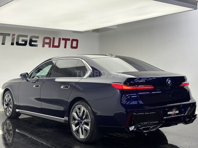 BMW 760-6