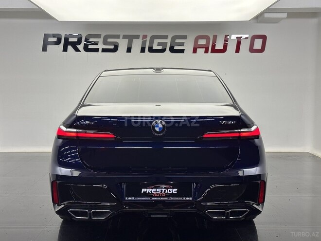 BMW 760-7