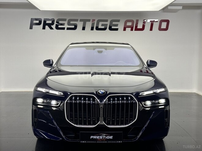 BMW 760-2