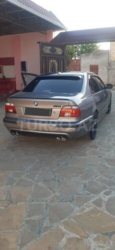 BMW 520 2000, 260,000 km - 2.0 l - Bakı