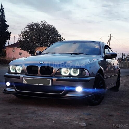 BMW 520 2000, 260,000 km - 2.0 l - Bakı