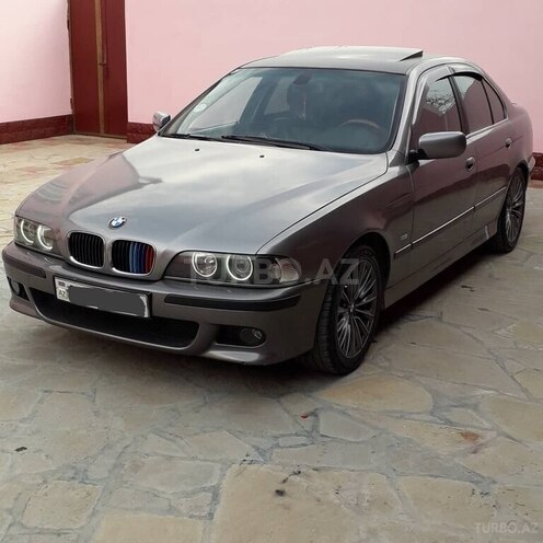 BMW 520 2000, 260,000 km - 2.0 l - Bakı