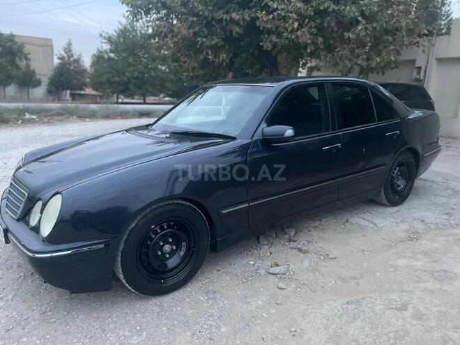 Mercedes E 220 d 2001, 490,000 km - 2.2 l - Bakı
