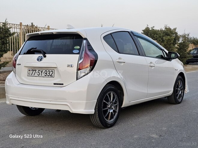 Toyota Aqua 2016, 75,400 km - 1.5 л - Bakı