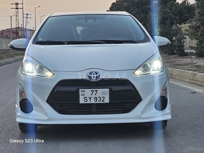 Toyota Aqua 2016, 75,400 km - 1.5 л - Bakı