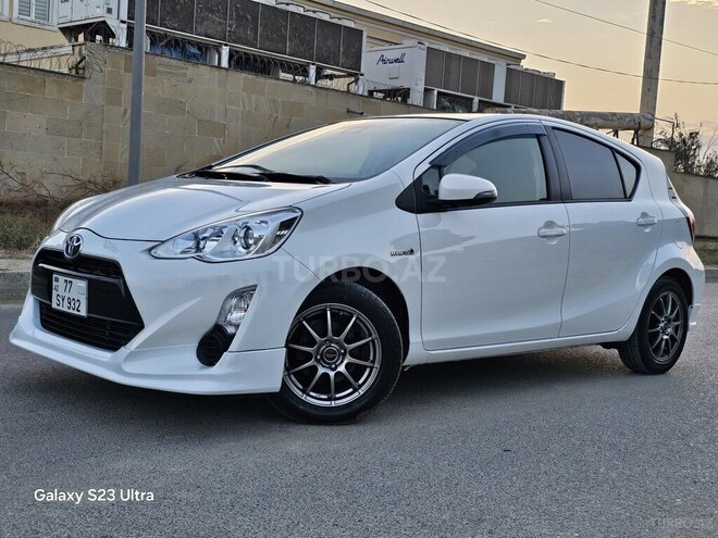 Toyota Aqua 2016, 75,400 km - 1.5 л - Bakı