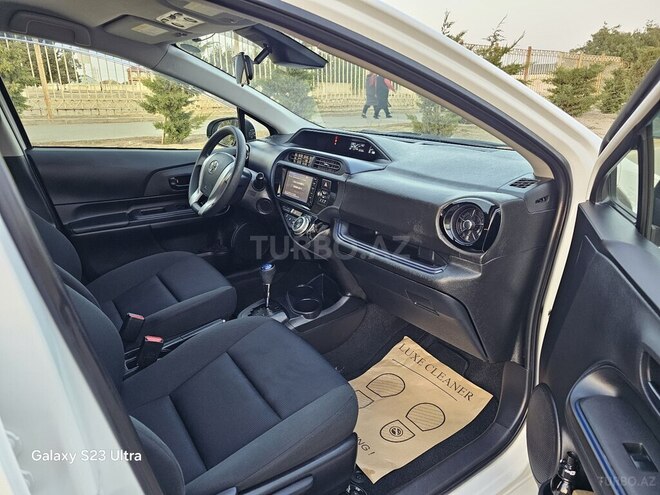Toyota Aqua 2016, 75,400 km - 1.5 л - Bakı