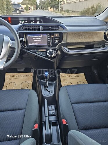 Toyota Aqua 2016, 75,400 km - 1.5 л - Bakı