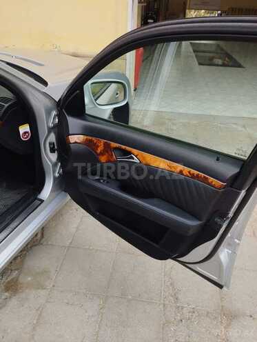 Mercedes E 220 d 2006, 272,400 km - 2.2 l - Şirvan