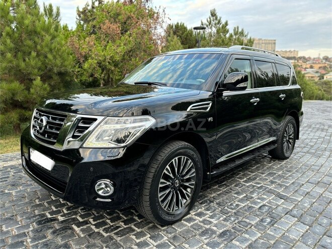 Nissan Patrol 2014, 112,709 km - 5.6 l - Bakı