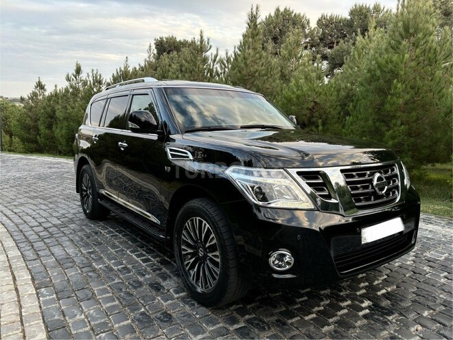 Nissan Patrol 2014, 112,709 km - 5.6 l - Bakı