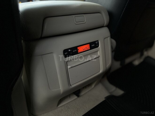 Nissan Patrol 2014, 112,709 km - 5.6 l - Bakı