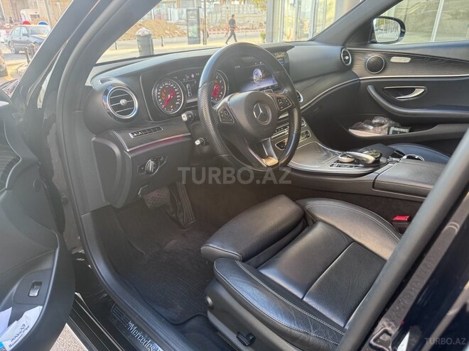 Mercedes E 300 2017, 136,600 km - 2.0 l - Bakı