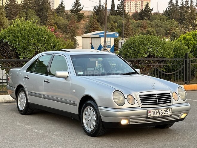 Mercedes E 240 1998, 151,000 km - 2.4 l - Bakı