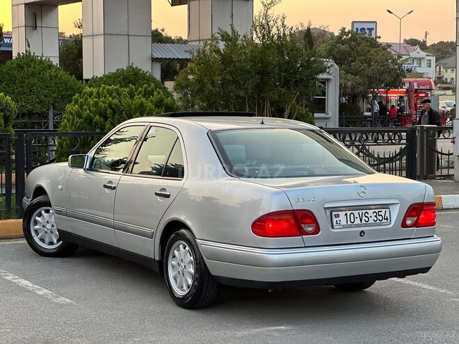 Mercedes E 240 1998, 151,000 km - 2.4 l - Bakı