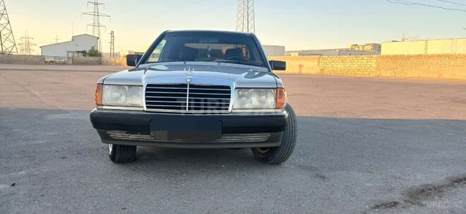 Mercedes 190 1990, 390,500 km - 2.0 l - Sumqayıt