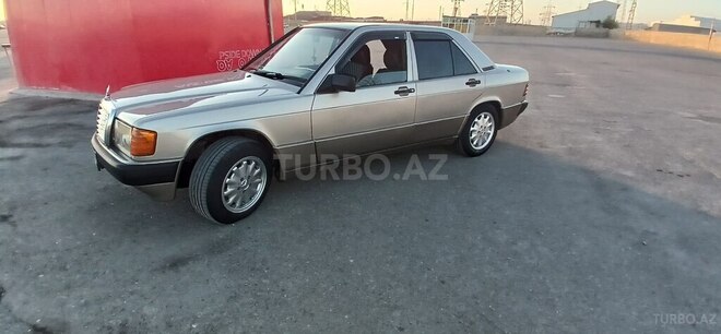 Mercedes 190 1990, 390,500 km - 2.0 l - Sumqayıt