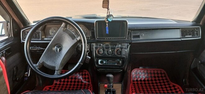 Mercedes 190 1990, 390,500 km - 2.0 l - Sumqayıt