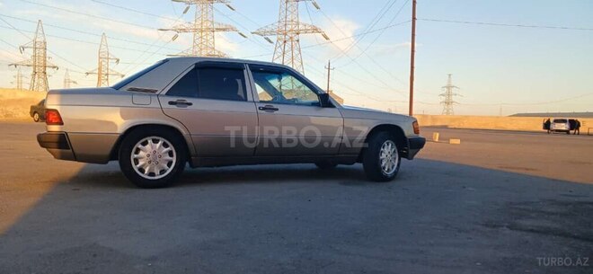 Mercedes 190 1990, 390,500 km - 2.0 l - Sumqayıt
