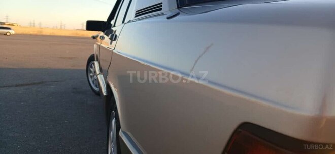 Mercedes 190 1990, 390,500 km - 2.0 l - Sumqayıt