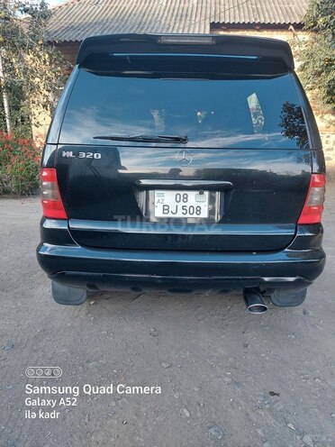Mercedes ML 320 4MATIC 2003, 273,588 km - 3.2 л - Zaqatala