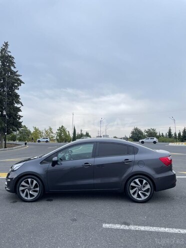 Kia Rio 2015, 193,894 km - 1.4 l - Qax
