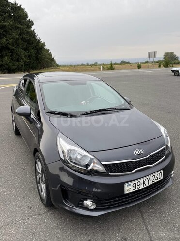Kia Rio 2015, 193,894 km - 1.4 l - Qax