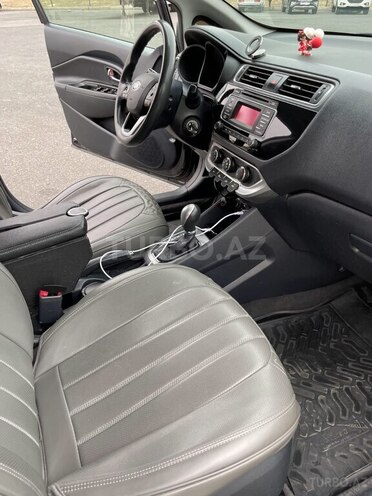 Kia Rio 2015, 193,894 km - 1.4 l - Qax