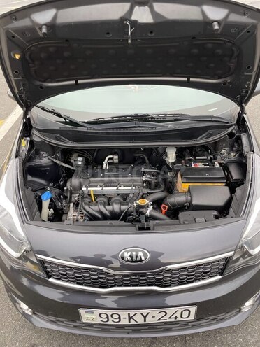 Kia Rio 2015, 193,894 km - 1.4 l - Qax