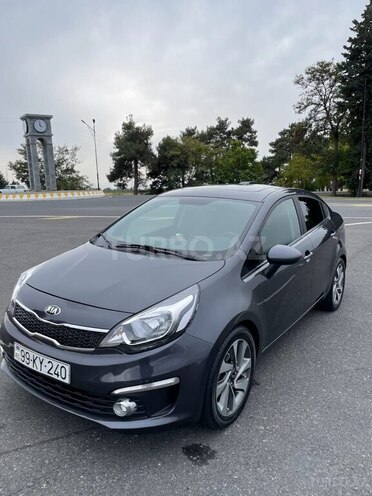 Kia Rio 2015, 193,894 km - 1.4 l - Qax