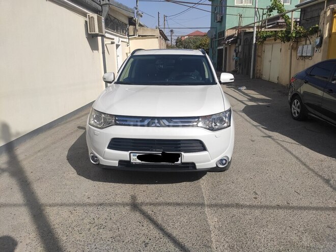 Mitsubishi Outlander 2014, 104,500 km - 2.4 l - Bakı