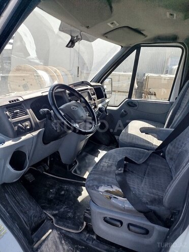 Ford Transit 2010, 275,000 km - 2.4 l - Bakı