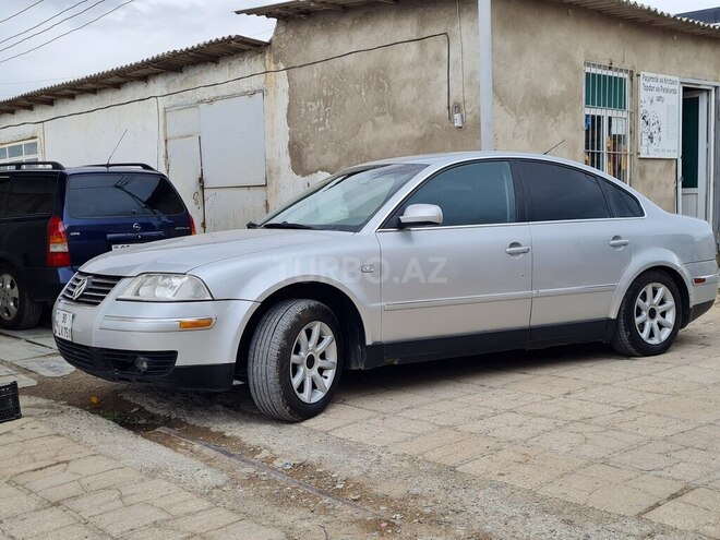 Volkswagen Passat 2003, 350,000 km - 1.8 l - Sumqayıt
