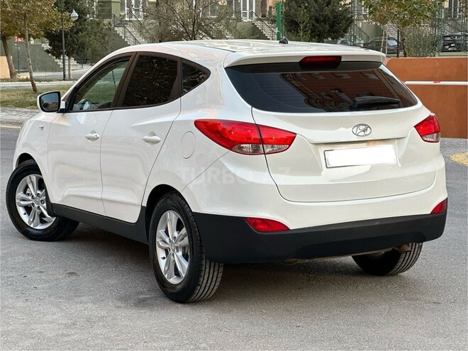 Hyundai ix35 2010, 234,800 km - 2.4 l - Bakı