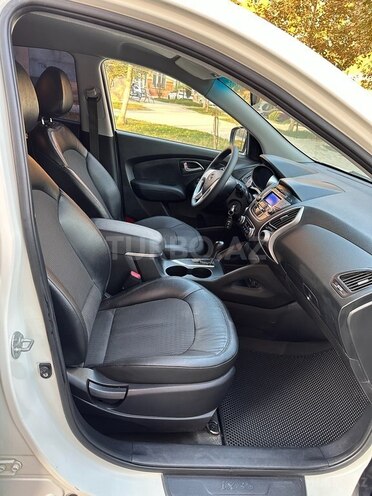 Hyundai ix35 2010, 234,800 km - 2.4 l - Bakı
