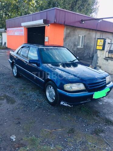 Mercedes C 220 1995, 202,309 km - 2.2 l - İsmayıllı