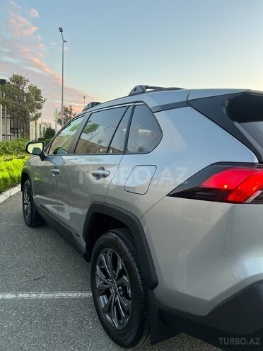 Toyota RAV4 2023, 7,200 km - 2.5 л - Bakı