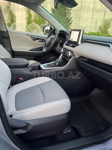 Toyota RAV4 2023, 7,200 km - 2.5 л - Bakı