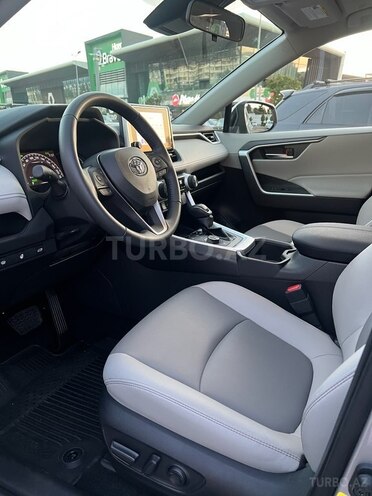 Toyota RAV4 2023, 7,200 km - 2.5 л - Bakı