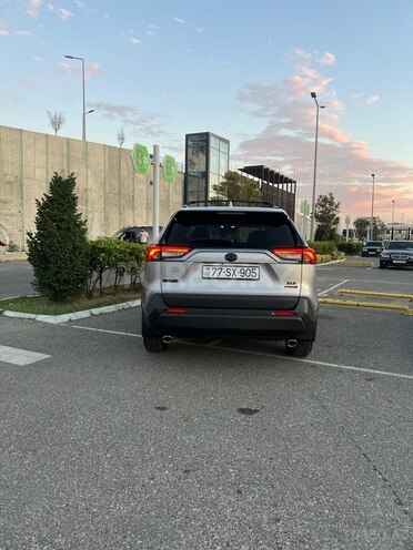 Toyota RAV4 2023, 7,200 km - 2.5 л - Bakı