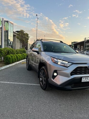 Toyota RAV4 2023, 7,200 km - 2.5 л - Bakı