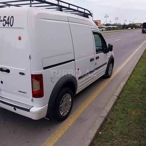 Ford Tourneo Connect 2011, 218,000 km - 1.8 l - Bakı