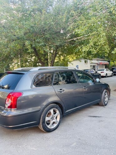 Toyota Avensis 2006, 336,308 km - 2.0 l - Bakı