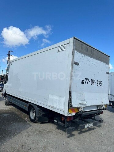 Mercedes Atego 818-6