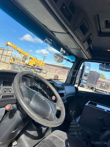 Mercedes Atego 818-5