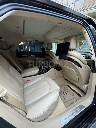 Audi A8 2014, 159,000 km - 4.0 l - Bakı
