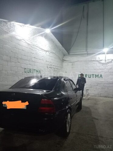 Opel Vectra 1997, 198,000 km - 1.8 l - Şəki