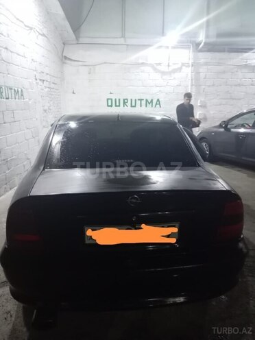 Opel Vectra 1997, 198,000 km - 1.8 l - Şəki