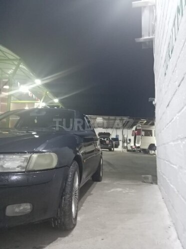 Opel Vectra 1997, 198,000 km - 1.8 l - Şəki