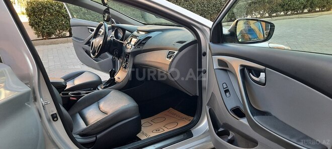 Hyundai Elantra 2014, 117,000 km - 1.8 l - Bakı